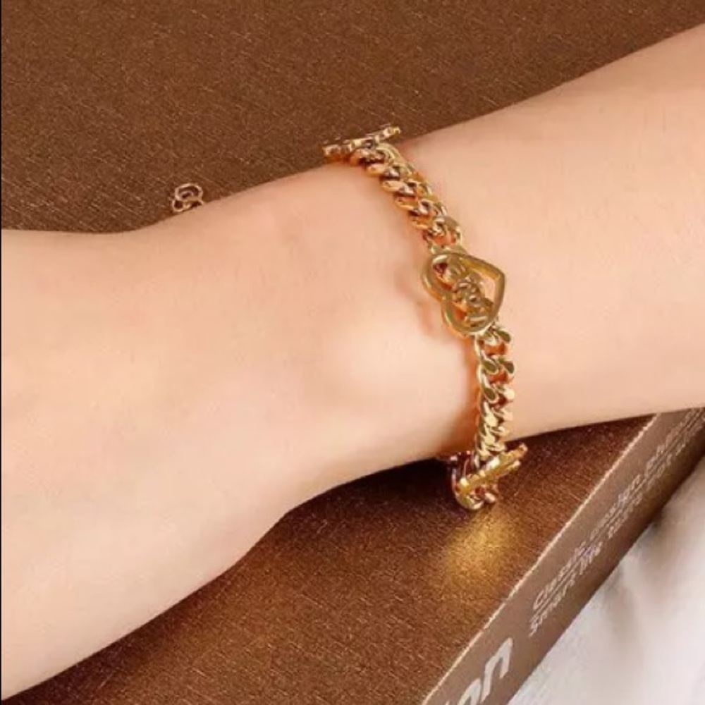 *Price Drop* Golden Stainless Steel Cuban Link Bracelet